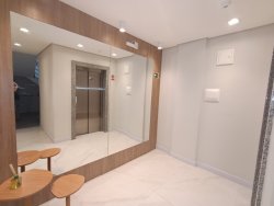 Apartamento com 02 dormitórios (01 Suíte) no Residencial Scharlau 