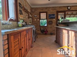 Sitio com 3,00 hectares no bairro Lomba Grande 
