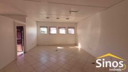 Prédio comercial no bairro Ideal  