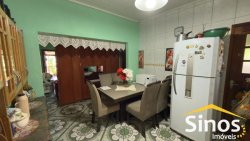 Casa om 03 dormitórios no bairro Lomba Grande  