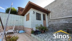 Casa om 03 dormitórios no bairro Lomba Grande  