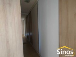Casa com 03 dormitórios, sendo 01 suite no bairro Petrópolis  