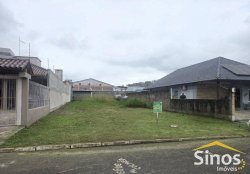 Terreno com 423,84m² 