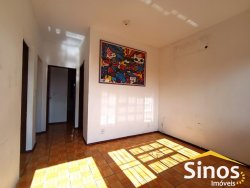 Casa com 02 dormitórios no bairro Campestre 