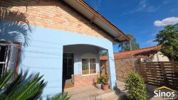 Casa com 02 dormitórios no bairro Primavera 