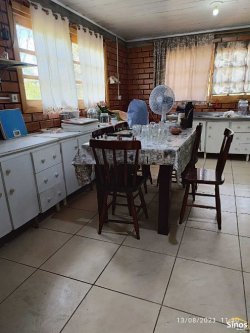 Sítio com 23.621,34m² no bairro Lomba Grande  