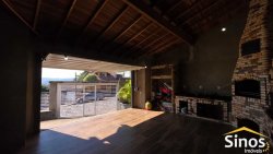 Casa com 03 dormitórios no Bairro Fazenda São Borja 