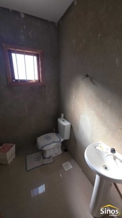 Casa com 03 dormitórios no Bairro Fazenda São Borja 