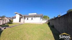 Casa com 03 dormitórios no Bairro Fazenda São Borja 