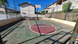 Sobrado com 03 dormitórios no Residencial Vale das Figueiras 