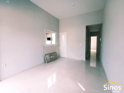 Casa com 02 dormitórios (1 suíte)  no bairro Lago Azul 