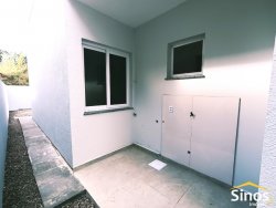 Casa com 02 dormitórios (1 suíte)  no bairro Lago Azul 