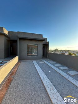 Casas com 02 e 03 dormitórios em loteamento no Bairro Boa Vista 