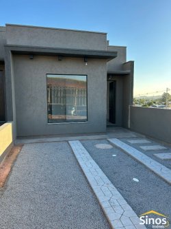 Casas com 02 e 03 dormitórios em loteamento no Bairro Boa Vista 