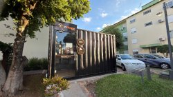 Apartamento com 02 dormitórios no Residencial Mauro Chika 