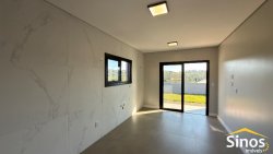 Casa com 03 dormitórios no Condomínio Moradas da Lomba 