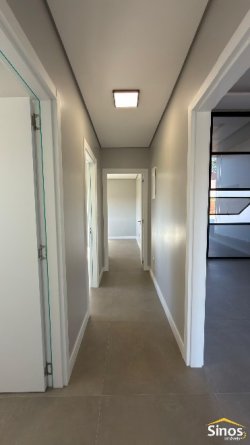 Casa com 03 dormitórios no Condomínio Moradas da Lomba 