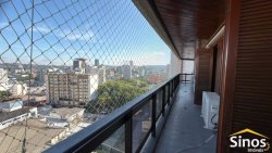 Apartamento com 03 dormitórios (1 suíte) no Residencial Carlos Kondorfer 