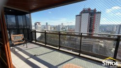 Apartamento com 03 dormitórios (1 suíte) no Residencial Carlos Kondorfer 