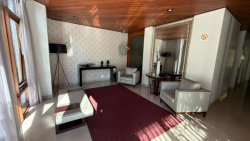 Apartamento com 03 dormitórios (1 suíte) no Residencial Carlos Kondorfer 