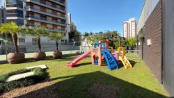 Apartamento com 03 dormitórios (1 suíte) no Residencial Carlos Kondorfer 