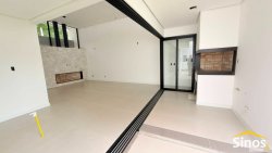 Casa com 02 dormitórios e suíte no Bairro Ideal 