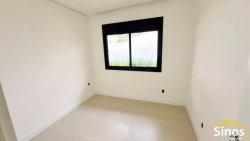 Casa com 02 dormitórios e suíte no Bairro Ideal 
