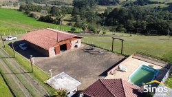 Sítio de 1,00 hectare no bairro Lomba Grande 