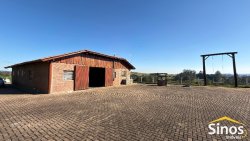 Sítio de 1,00 hectare no bairro Lomba Grande 