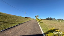 Sítio de 1,00 hectare no bairro Lomba Grande 