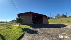 Sítio de 1,00 hectare no bairro Lomba Grande 