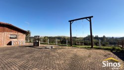 Sítio de 1,00 hectare no bairro Lomba Grande 