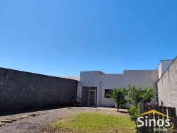 Casa com 02 dormitórios no bairro Campestre  