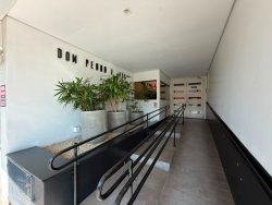 Apartamento de 01 dormitório no Edifício Dom Pedro I  