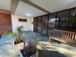 Apartamento mobiliado com 01 dormitório no bairro Centro 