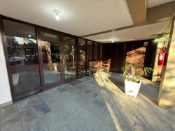 Apartamento mobiliado com 01 dormitório no bairro Centro 