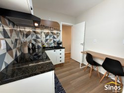 Apartamento mobiliado com 01 dormitório no bairro Centro 