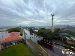 Apartamento com 02 dormitórios no Residencial Porto Baden  