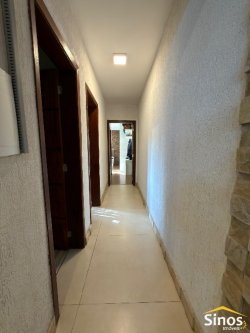 Casa com 02 dormitórios em Lomba Grande 