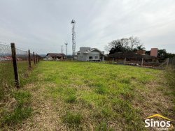 Terreno 575m² em região nobre de Lomba Grande 