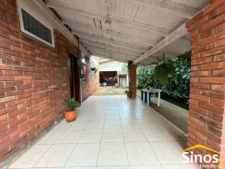 Sítio com 5.500m² na região central de Lomba Grande 