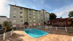 Apartamento com 02 dormitórios no Residencial Cine Brasil 