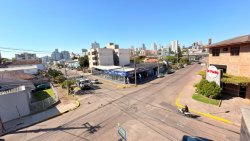 Apartamento com 02 dormitórios no Residencial Ilha da Madeira  