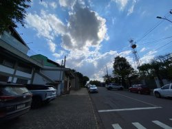 Sala comercial para locação em Lomba Grande 