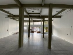 Sala comercial para locação em Lomba Grande 