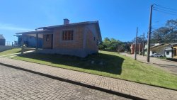 Casa com 02 dormitórios no Condomínio Mirante do Vale 