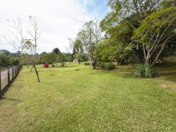 Sítio charmoso com excepcional localização no bairro Lomba Grande 