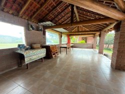 Sítio charmoso com excepcional localização no bairro Lomba Grande 