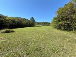 Terreno com 1000m² no Condomínio Country Village 