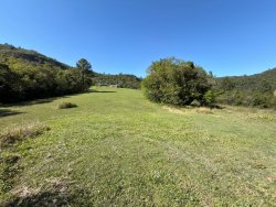 Terreno com 1000m² no Condomínio Country Village 
